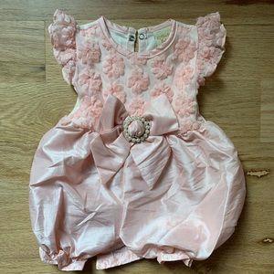 Haute Baby pink and pearl bubble 6-9 mo